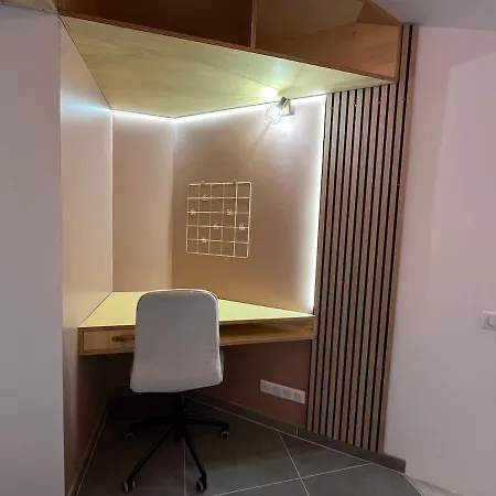 Petite Maison Conviviale Avec Confort